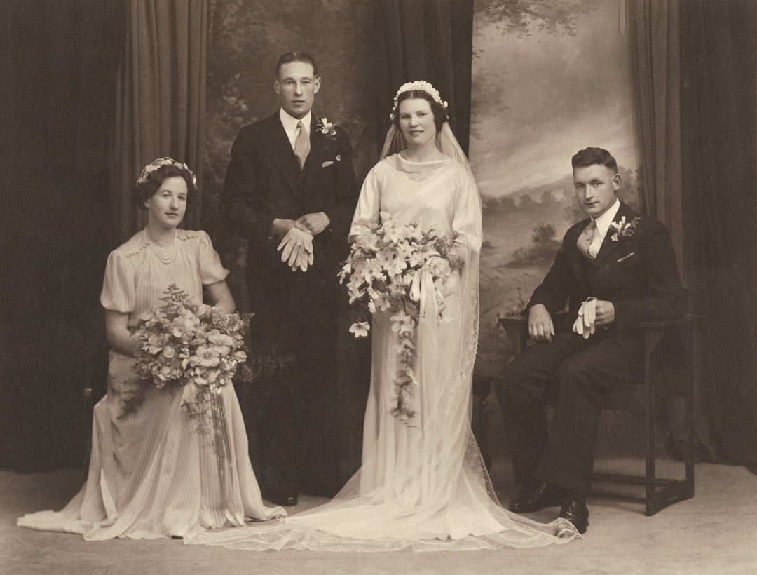 15 Beautiful 100th Wedding Anniversary Wishes to Celebrate a Century Together