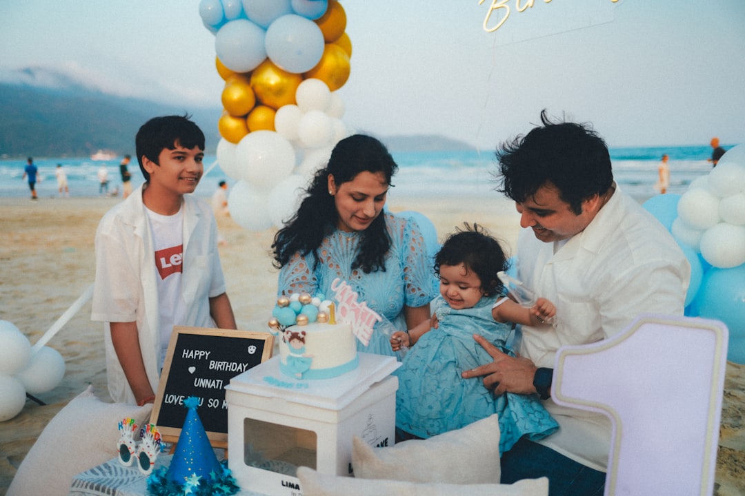 30 Happy One Year Anniversary Wishes to Share Today for Lasting Romance