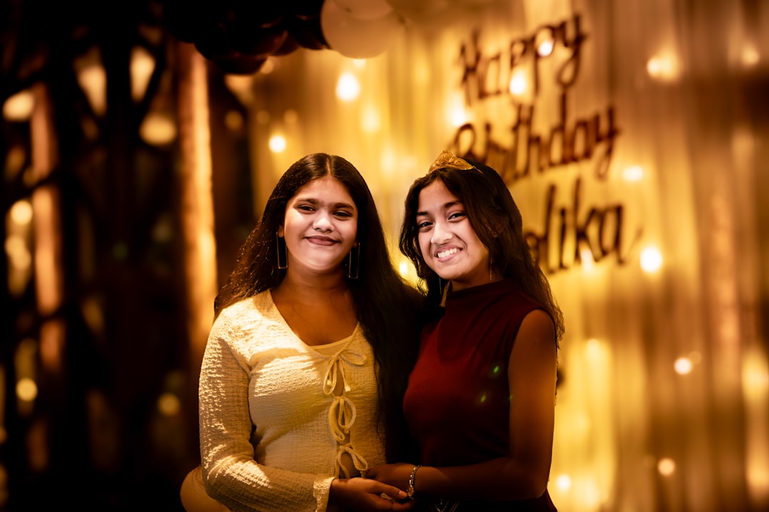 40 Happy Birthday Wishes for Sister Today to Make Her Smile