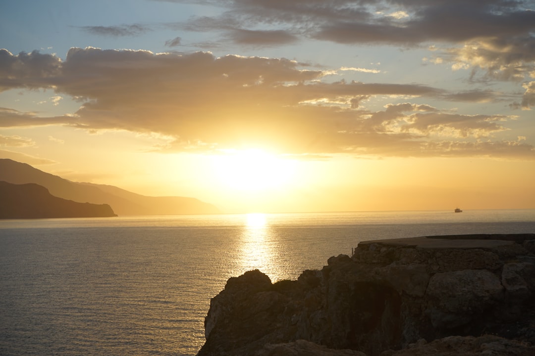 35 Beautiful Sunrise Quotes for Morning Starts to Inspire Positivity