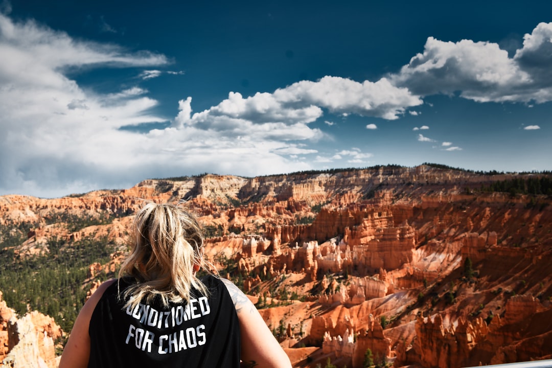 35 Powerful Motivational Quotes for Daily Starts to Boost Success